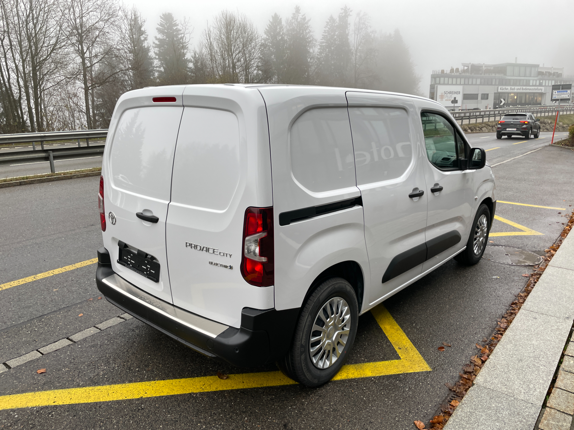 Toyota Proace City Van EV 50 kWh Advanced Medium L1TOYOTA - Proace City Van EV 50 kWh Advanced Medium L1 - Bild 6