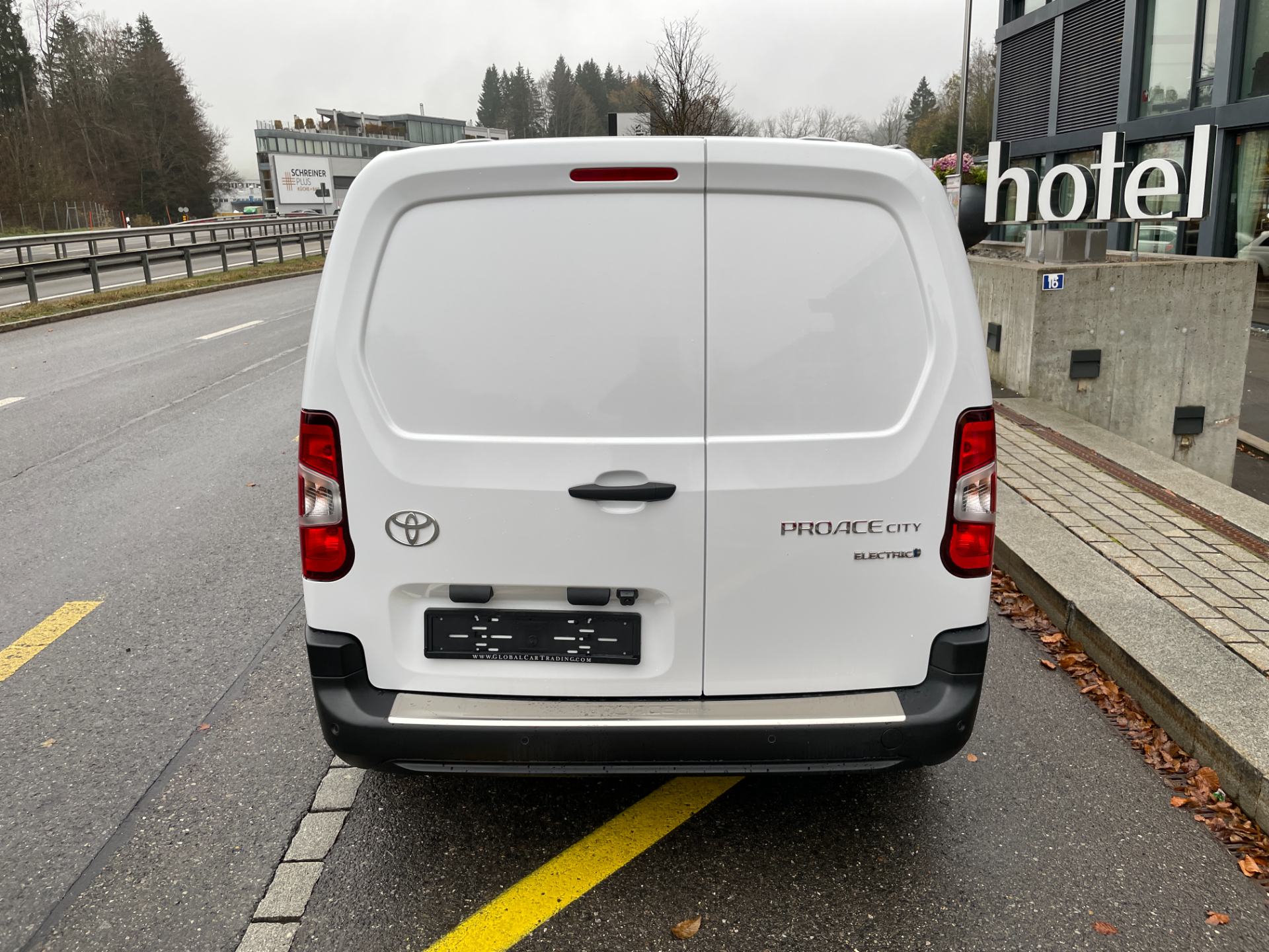 TOYOTA - Proace City Van EV 50 kWh Advanced Long L2 - Bild 4
